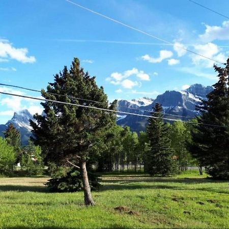 Akai Motel Canmore Ngoại thất bức ảnh